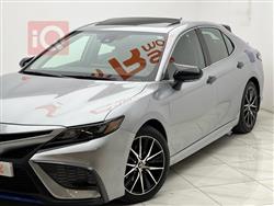 تۆیۆتا کامری